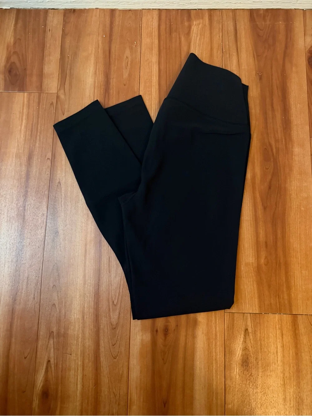 ALO Ripped Warrior Leggings